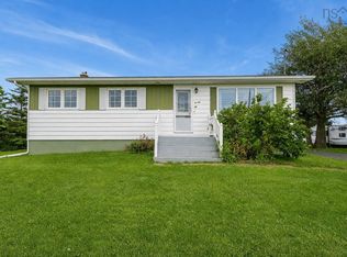 46 Row St, Glace Bay, NS B1A4T7