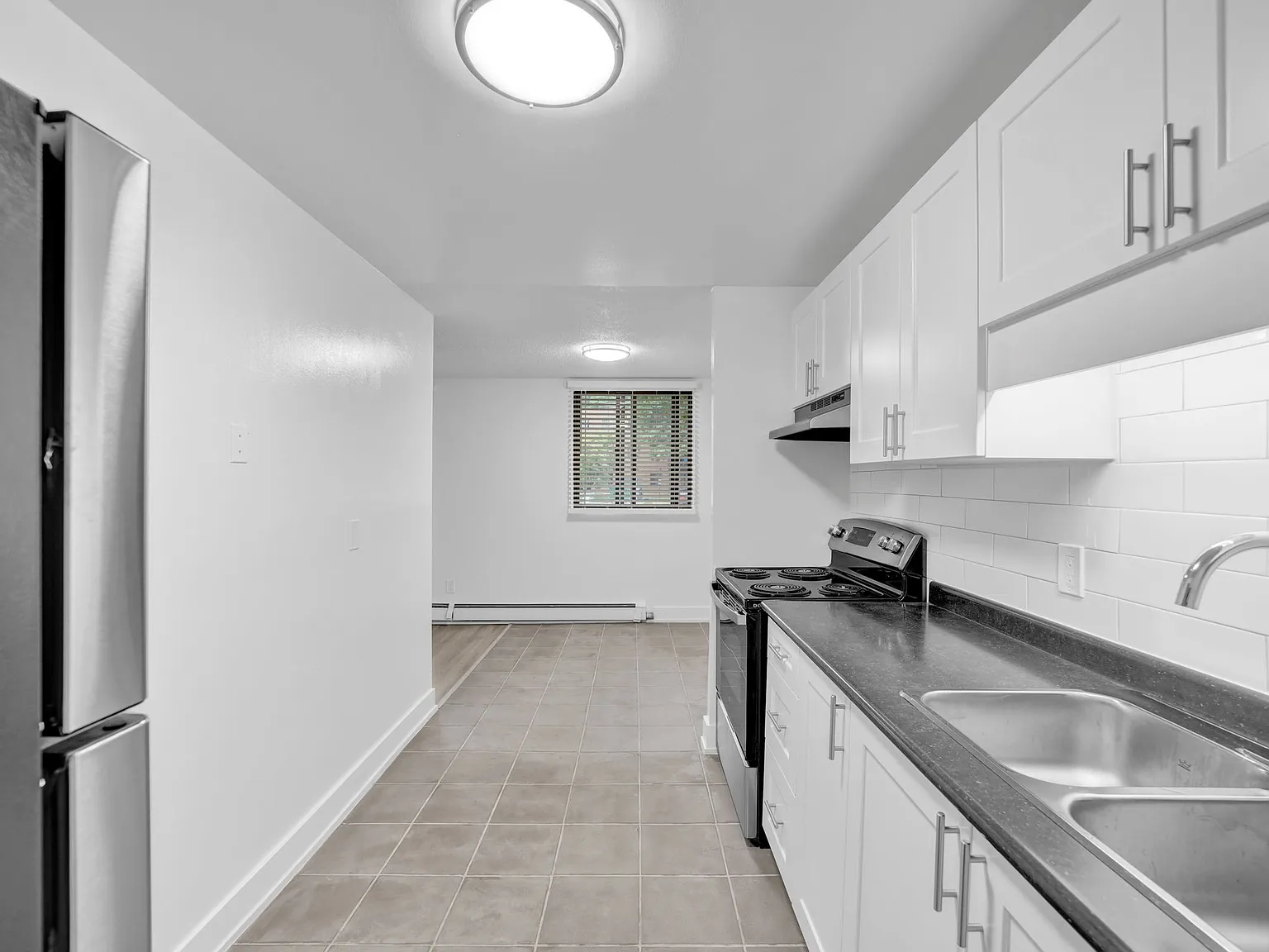 252/256 St Andrews Apartments — Photo 3