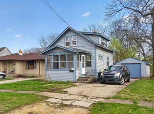 1126 Ashland Ave, Rockford, IL 61101