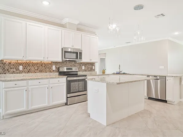 14535 Palamos Cir, Fort Myers, FL 33905