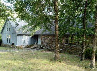 2255 Northshore Dr, Greers Ferry, AR 72067