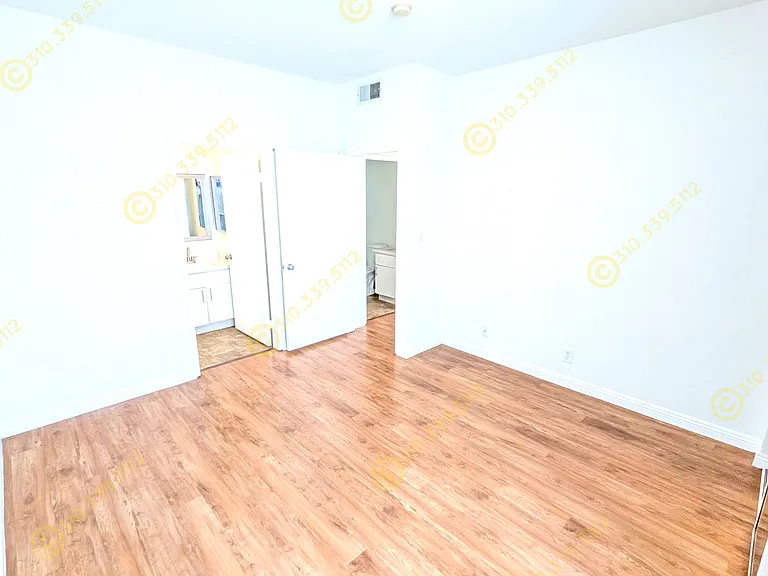 6717 W 86th Pl #2 — Photo 27