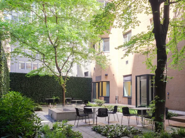 234 East 46th Street image 13 of 17