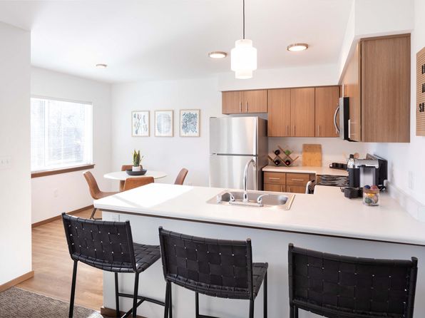 18506 Smokey Point Blvd #G106