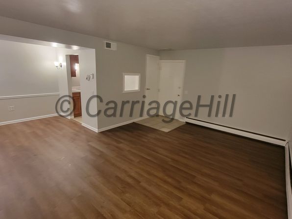 1011 Carriage Hill Dr #0