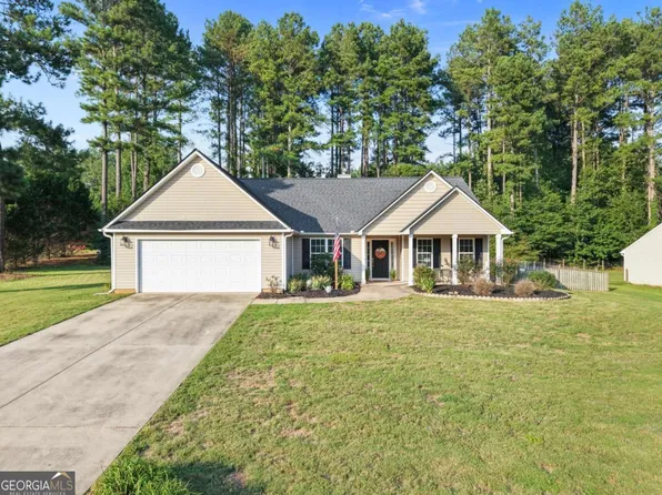 1552 Montana Ct, Winder, GA 30680