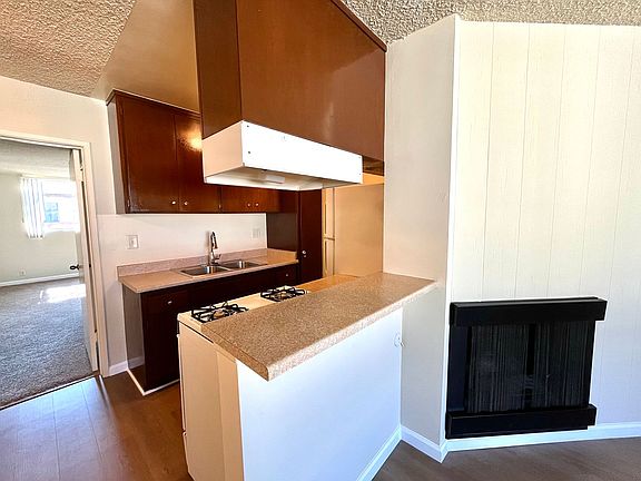 2nd image of 18550 Prairie St #19