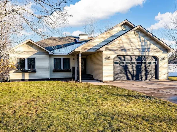 1310 21st St, Cloquet, MN 55720