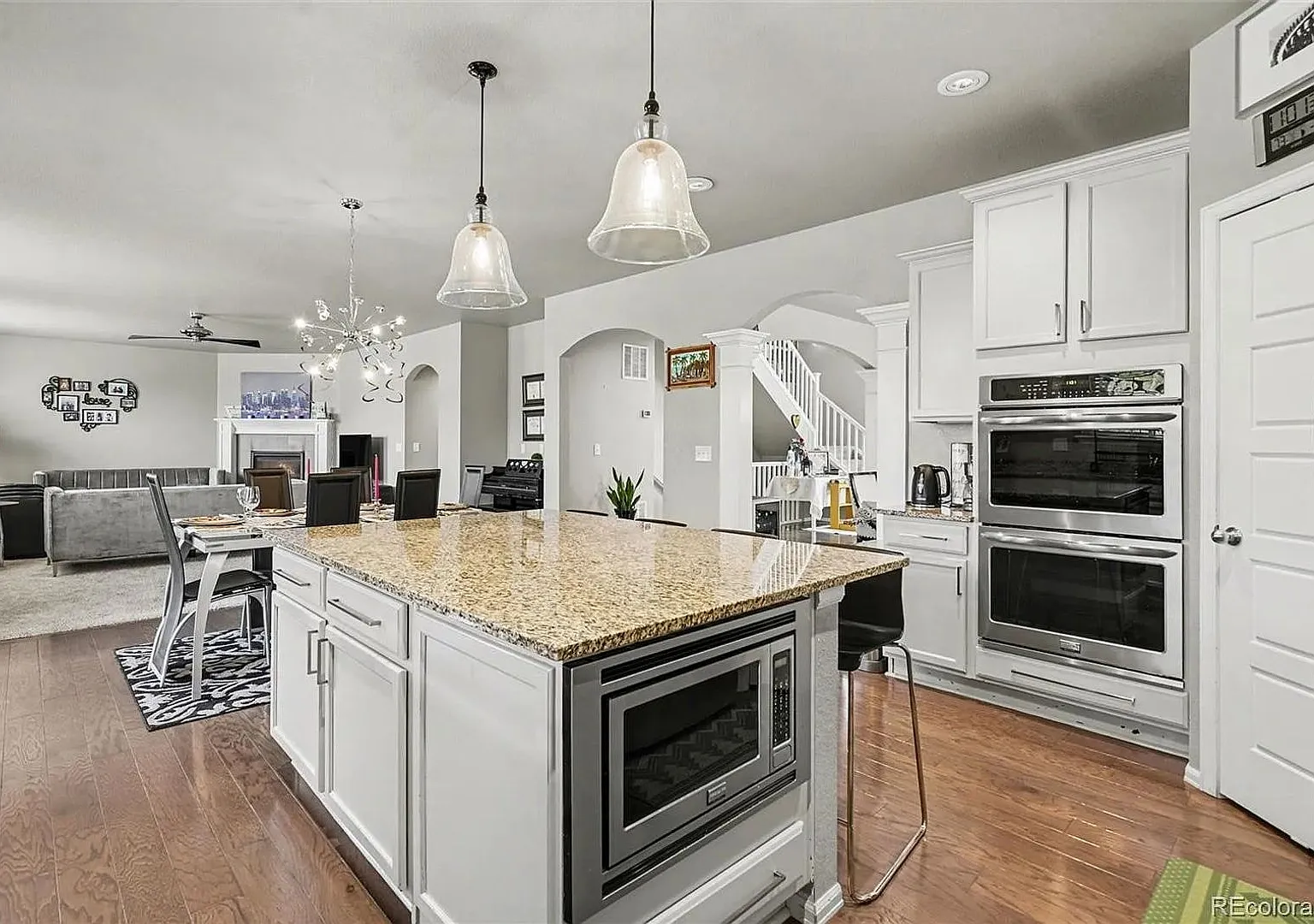Spacious 5BR House in Longmont — Photo 4