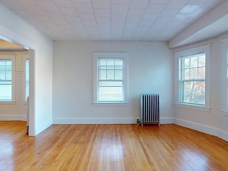 14 Park St #1 — Photo 2