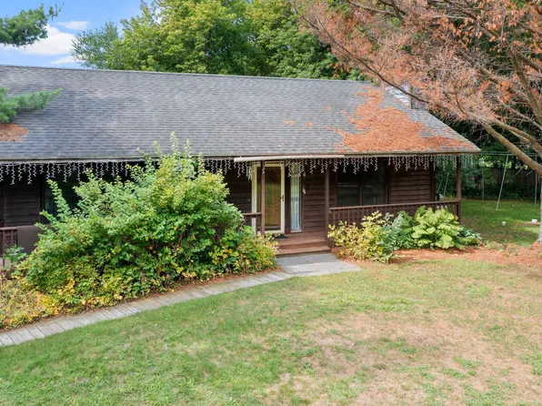 45783 Cambridge Dr, Harris, MN 55032