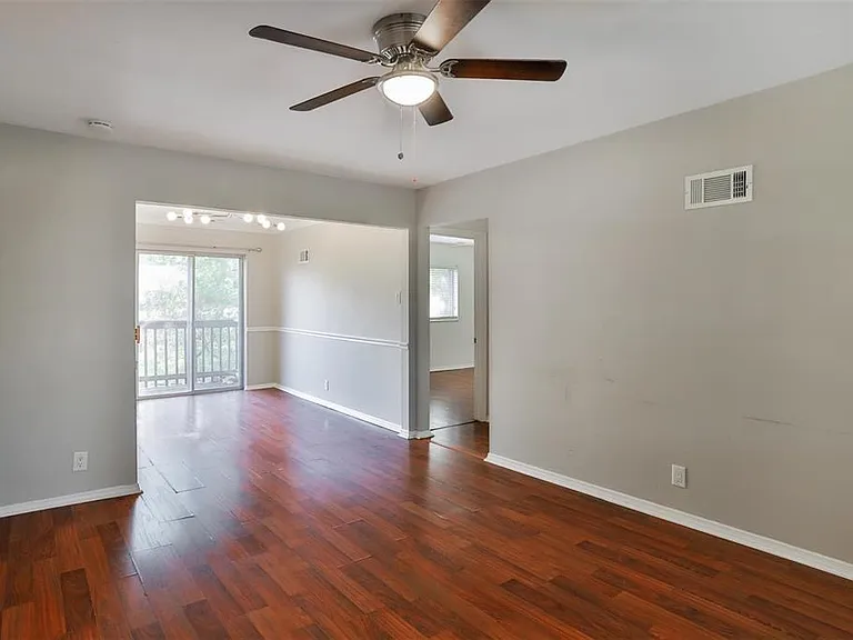 1041 N Clay Ave #C-20 — Photo 7