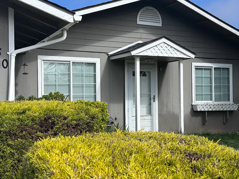 130 Mason Ct