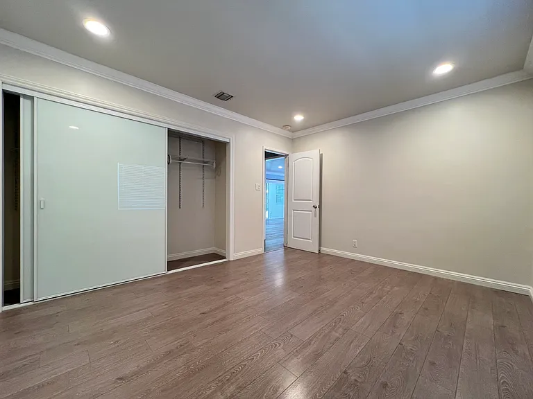 8749 Youngdale St — Photo 17