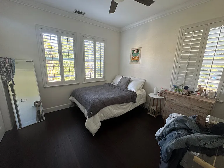 2202 Rosemount Ln — Photo 16