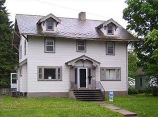 610 A Ave, Vinton, IA 52349