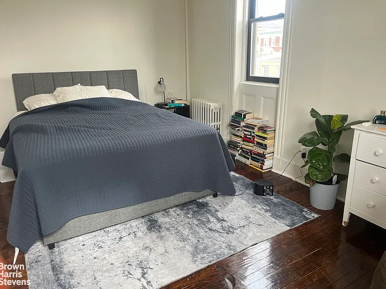 219 Park Ave #6 — Photo 6