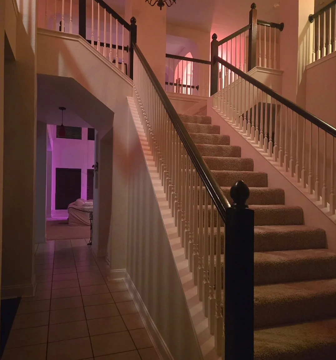 Luxury 4 br/3.5 bath 4100 sq ft home — Photo 3