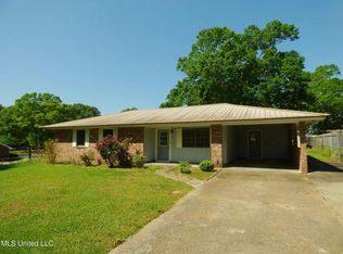 816 Hart Road Ext, McComb, MS 39648