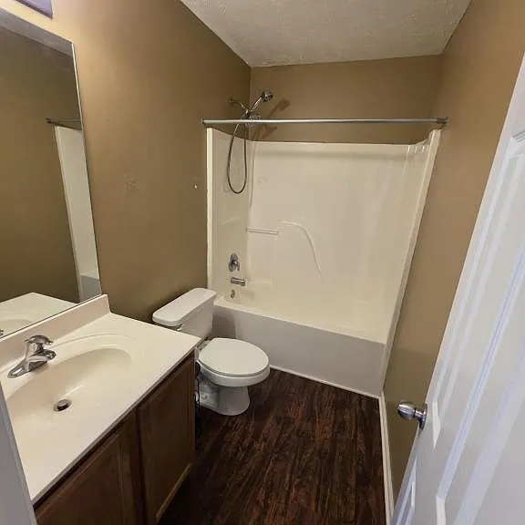 3156 Shaylin Xing — Photo 21