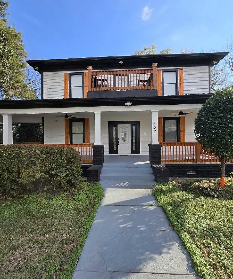8 bed, 2.0 bath, 3354 sqft, $3,500 — Photo 4