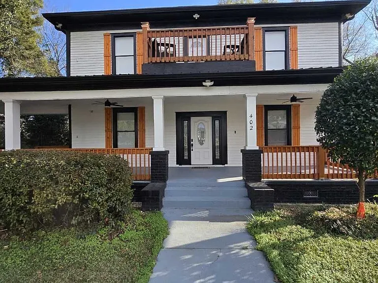 402 Meriwether St — Photo 4