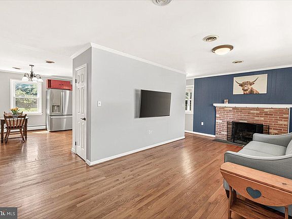 4th image of 3997 Sugarloaf Ct