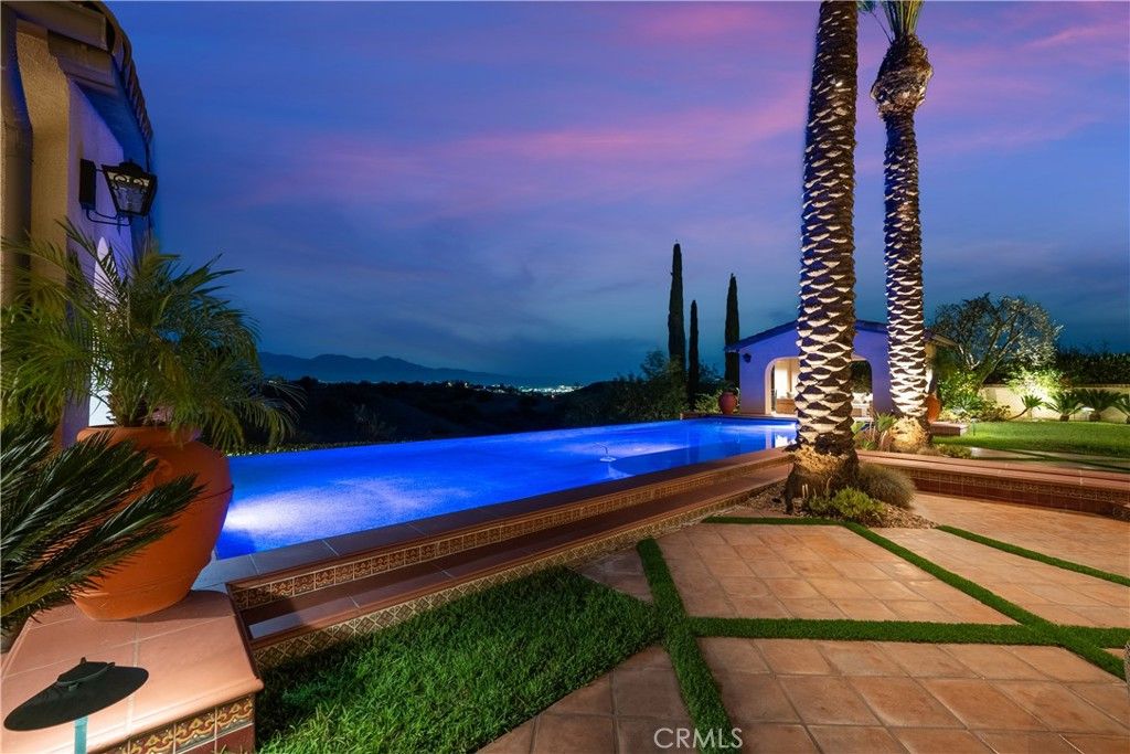 2332 Milano Terrace 5