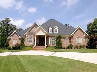 326 Club Dr, Gainesville, GA 30506