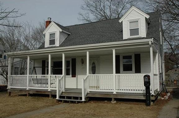 1st image of 182 Riverview St #0