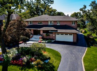 807 Hitchcock Ave, Lisle, IL 60532