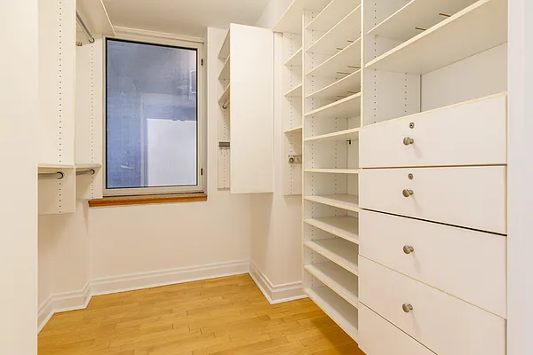 Rented by Compass | media 2
