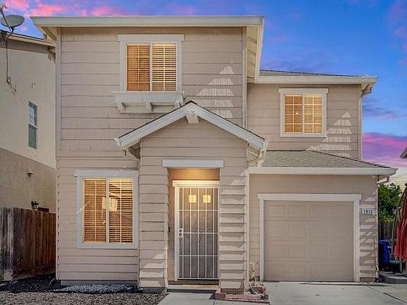 2nd image of 1913 Olivas Ct