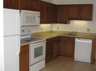 440 Washington Ave APT B, Jermyn, PA