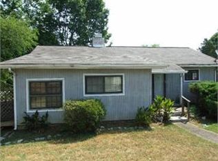 135 Tyson Rd, Oak Ridge, TN 37830