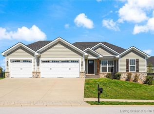 3010 Crystal Lake Dr, Jeffersonville, IN 47130