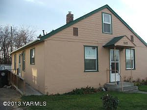 1st image of 1112 E Toppenish Ave