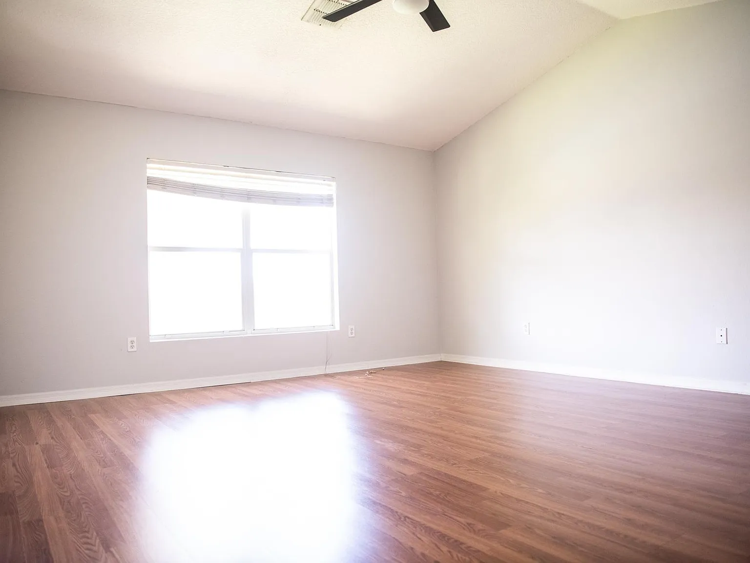 909 Seminole Palms Drive — Photo 4