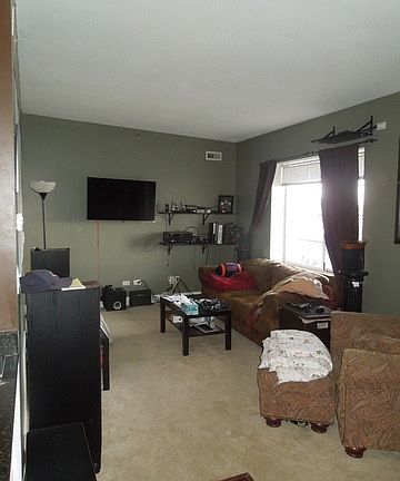 4th image of 2891 Heritage Dr APT 3C