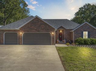 215 Southview Drive, Branson, MO 65616