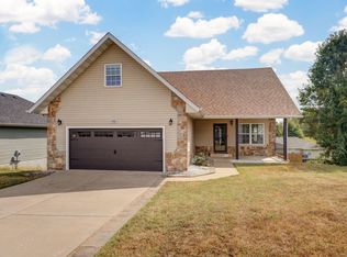 4388 N Shirley Ave, Springfield, MO 65803