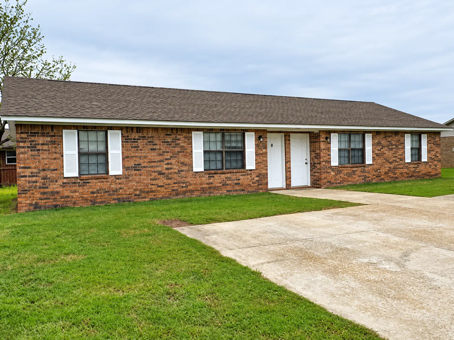 2 bed, 866 sqft, $850 — Photo 1