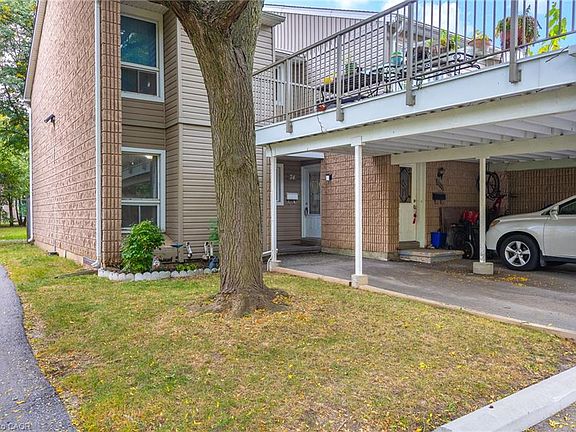 2nd image of 65 Glamis Rd #74