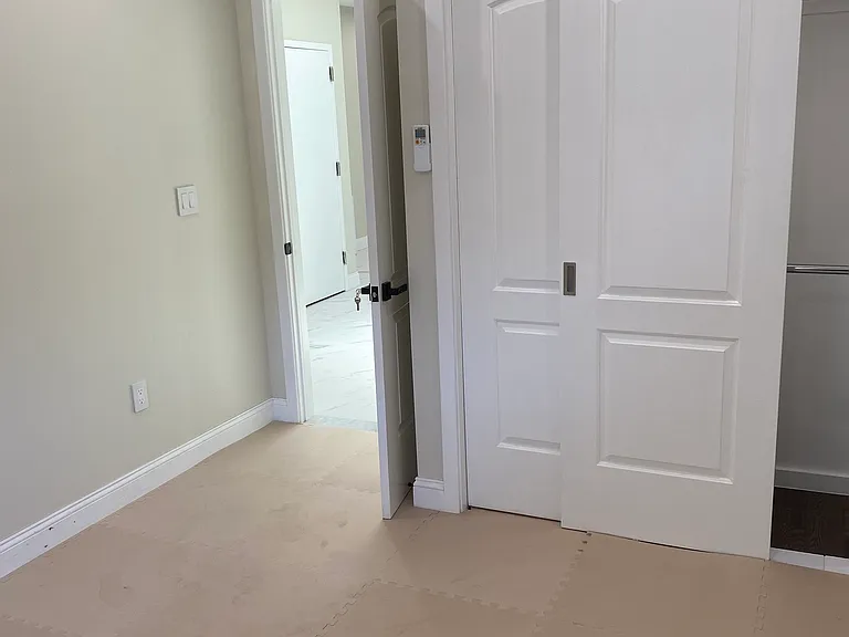 14114 Booth Memorial Ave #2 — Photo 4