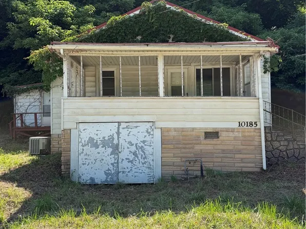 10185 Coal River Rd, Seth, WV 25181