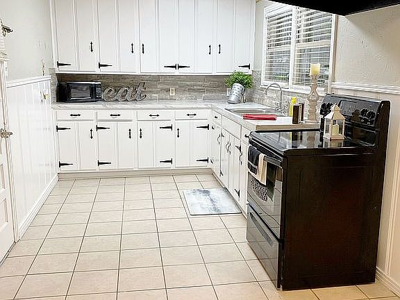 4th image of 5975 Callaway Dr