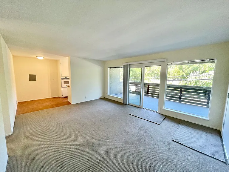2378 Sir Francis Drake Blvd #5 — Photo 1