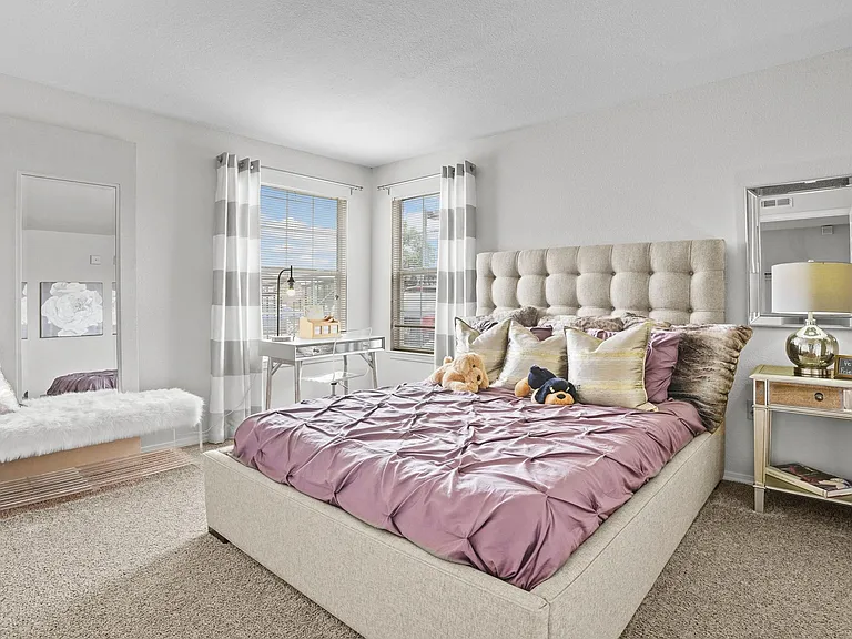 Remington Wichita Apts. — Photo 4
