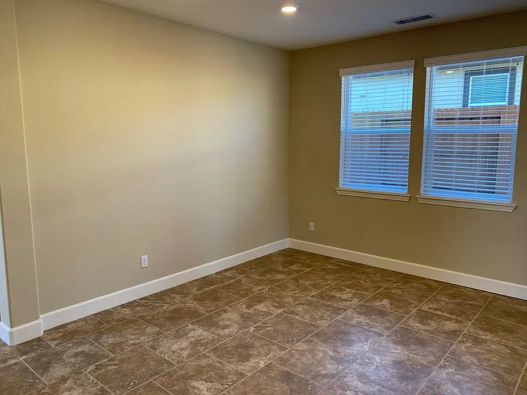 3286 Vincinato Dr — Photo 3