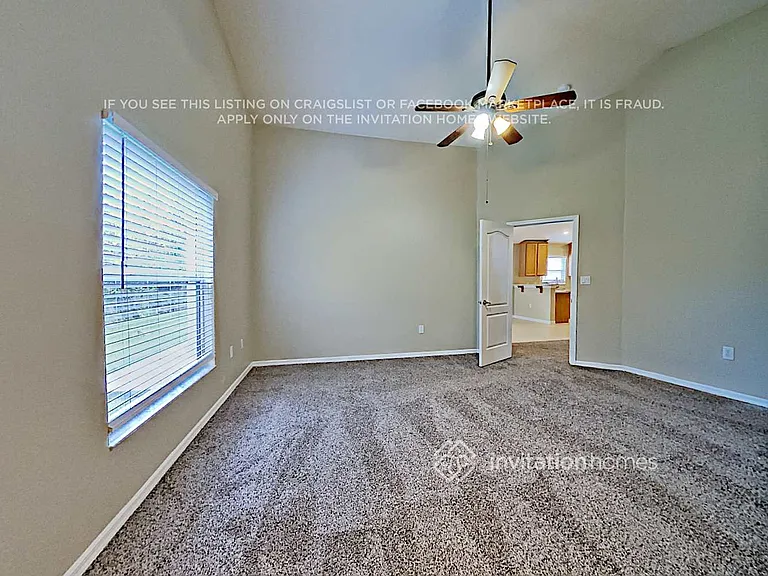 8071 Kingswood Way — Photo 14